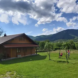 Wooden House Pia Brvnara