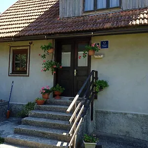 Kuca Za Odmor Lesnica Brvnara